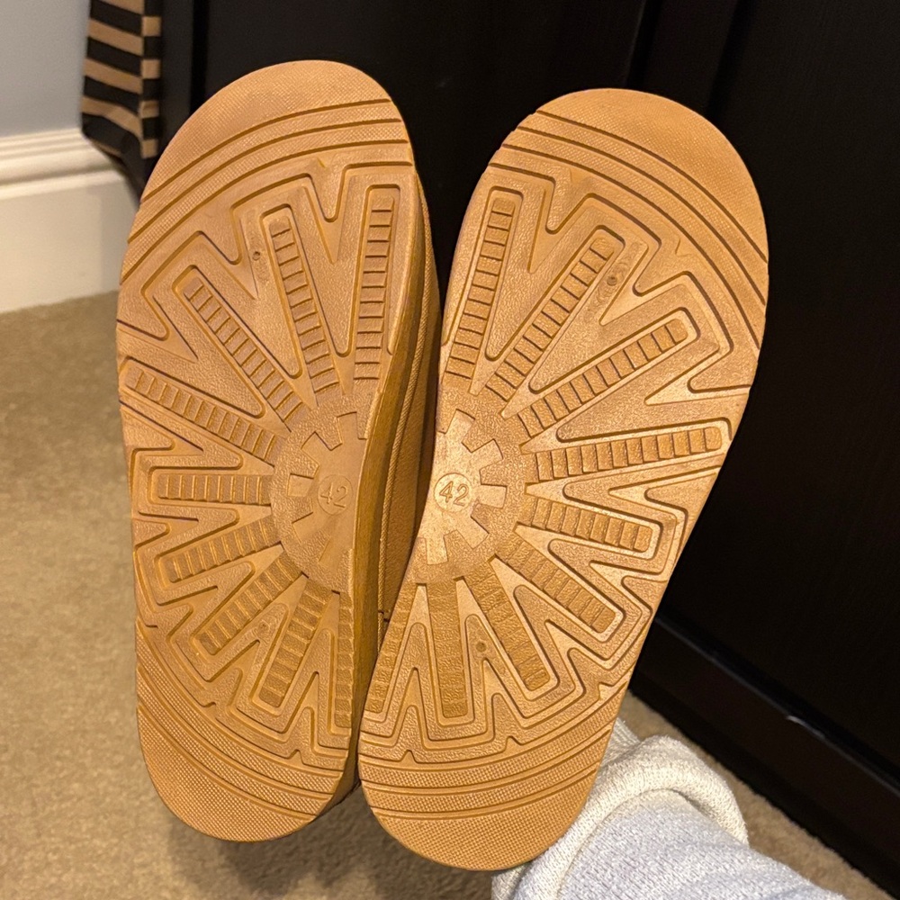 Amazon Tan Faux Fur Platform Suede Ankle Slip-On Slippers Size 42 - Picture 3 of 8